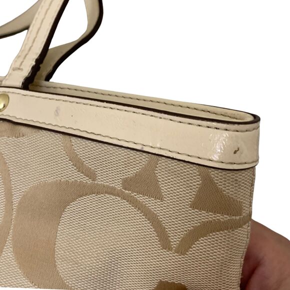 Coach Signature Canvas Tote Bag – Beige / Khaki – Classic Style - Picture 8 of 10